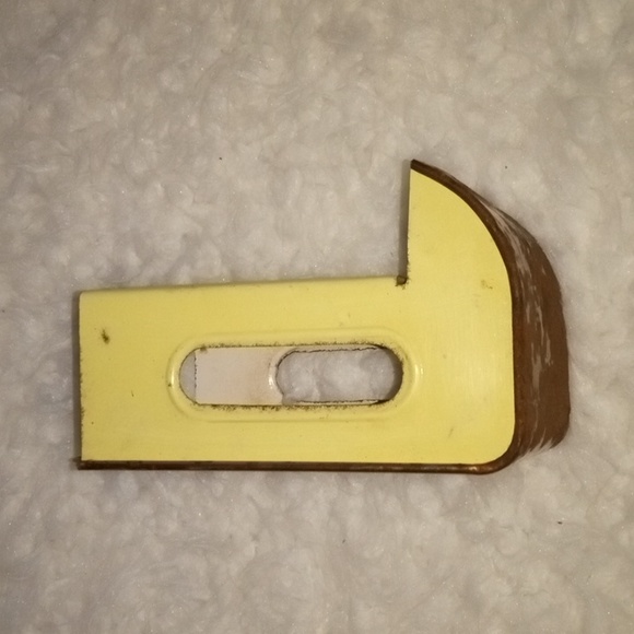 - 1940s Tin Matchbox Matchstick Holder - Picture 5 of 5